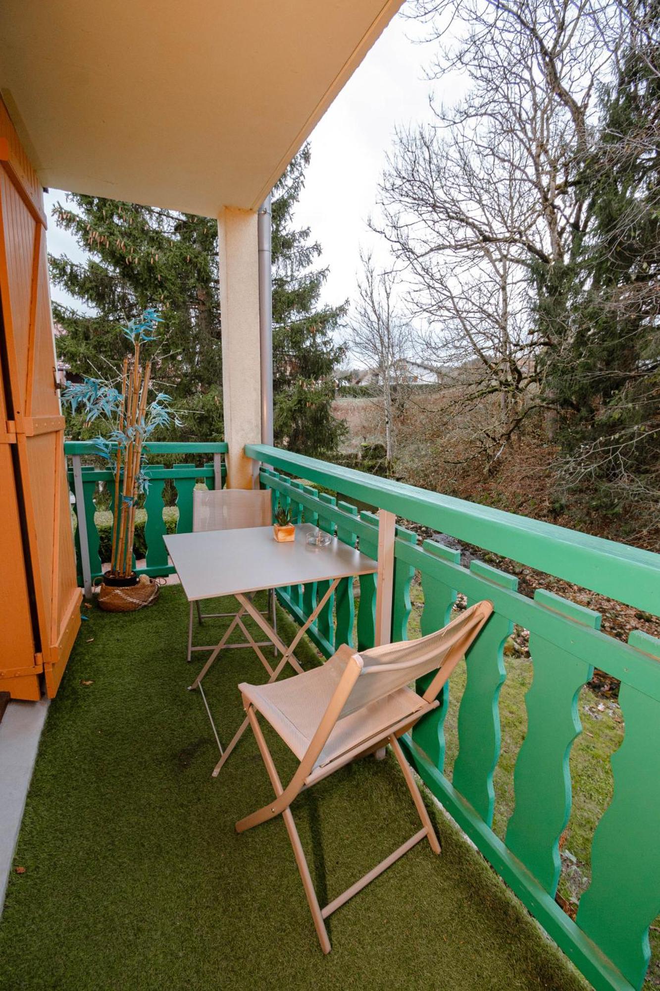 Escapade Au Calme De La Riviere Apartamento Métabief Exterior foto